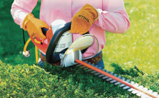 Electric-hedge-trimmers